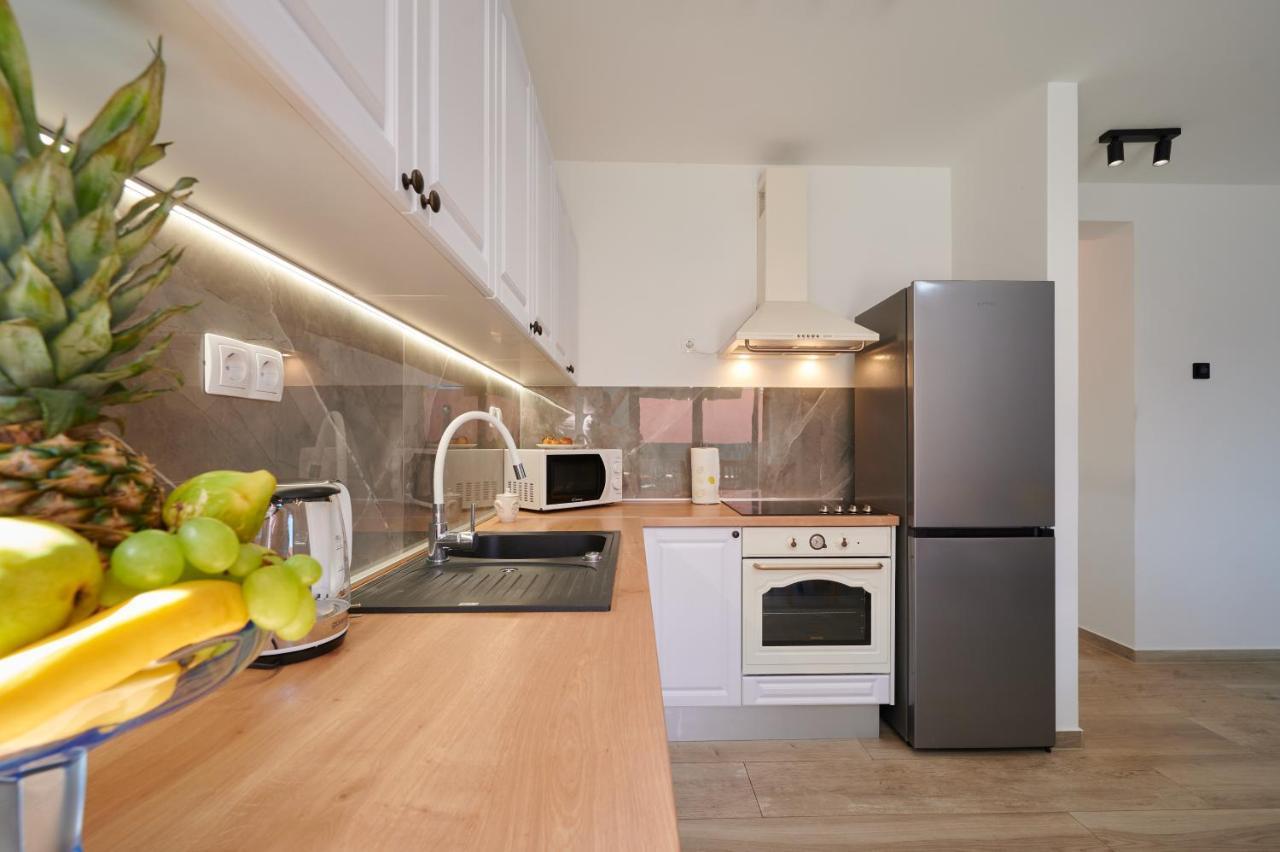 Zen Apartment Trogir Exteriör bild